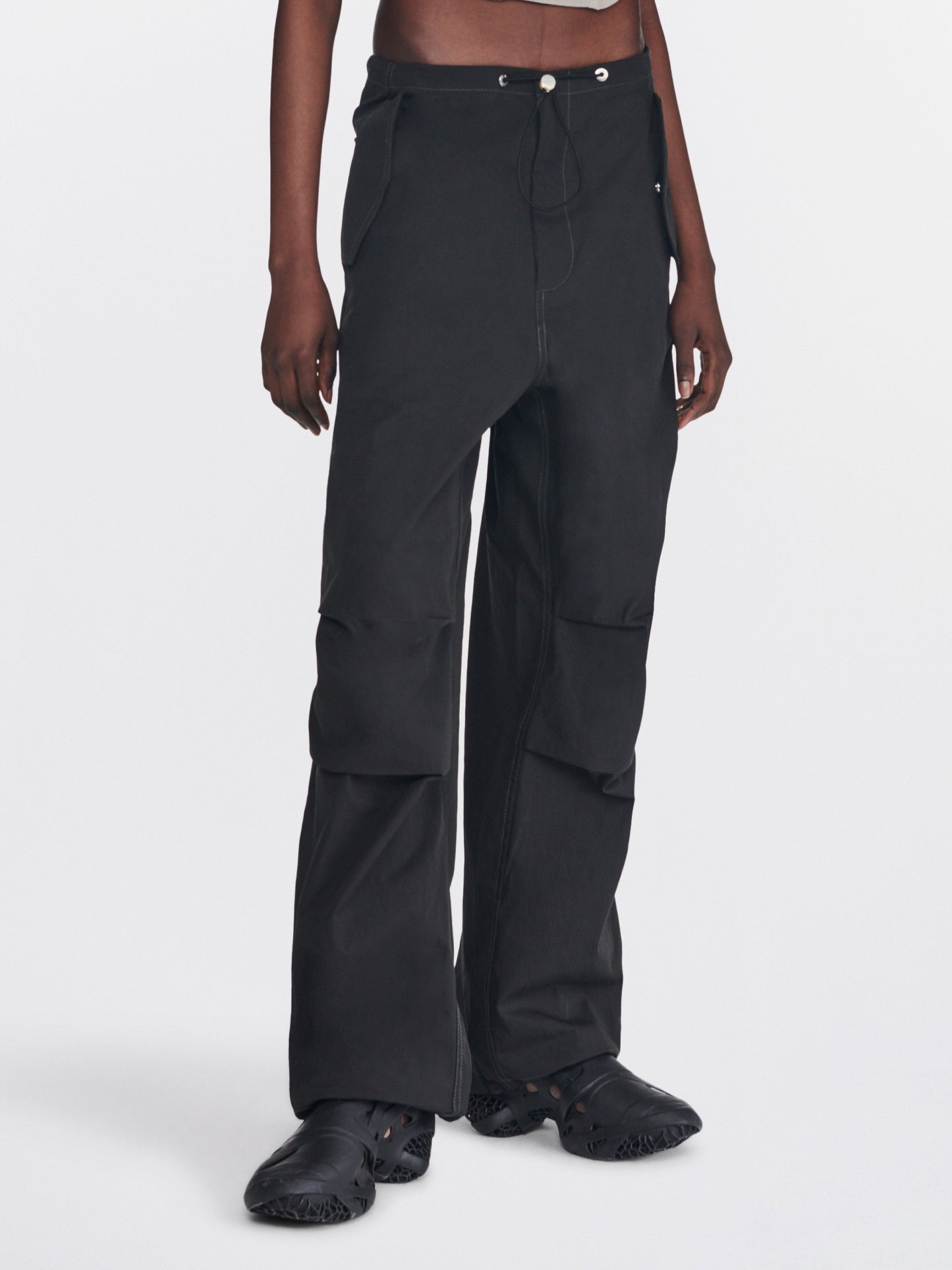 TOGGLE PARACHUTE PANTS